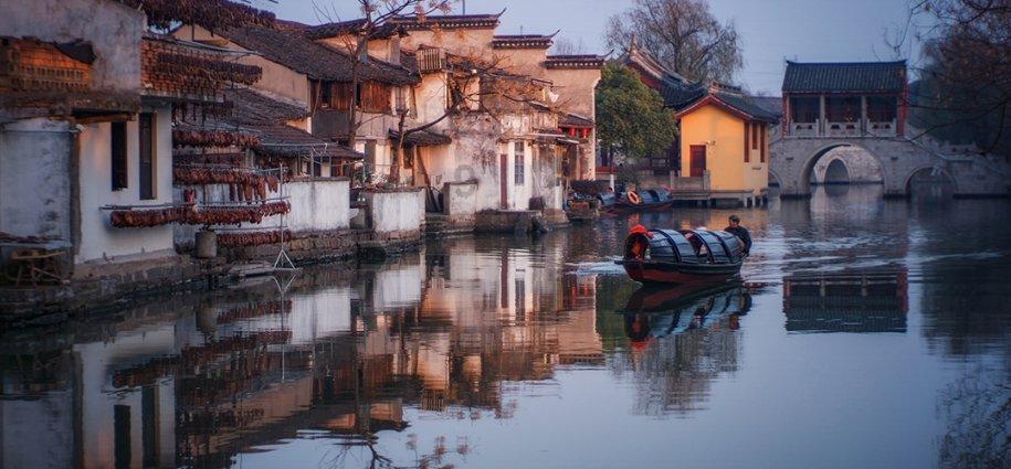 提醒办理年报线上审核？接到这样的“代办”电话要当心